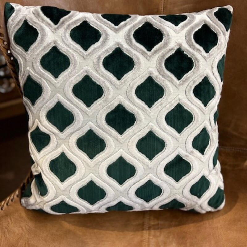 Caldeira Velvet Geometric Pillow
Gray and Green
Size: 18x18H