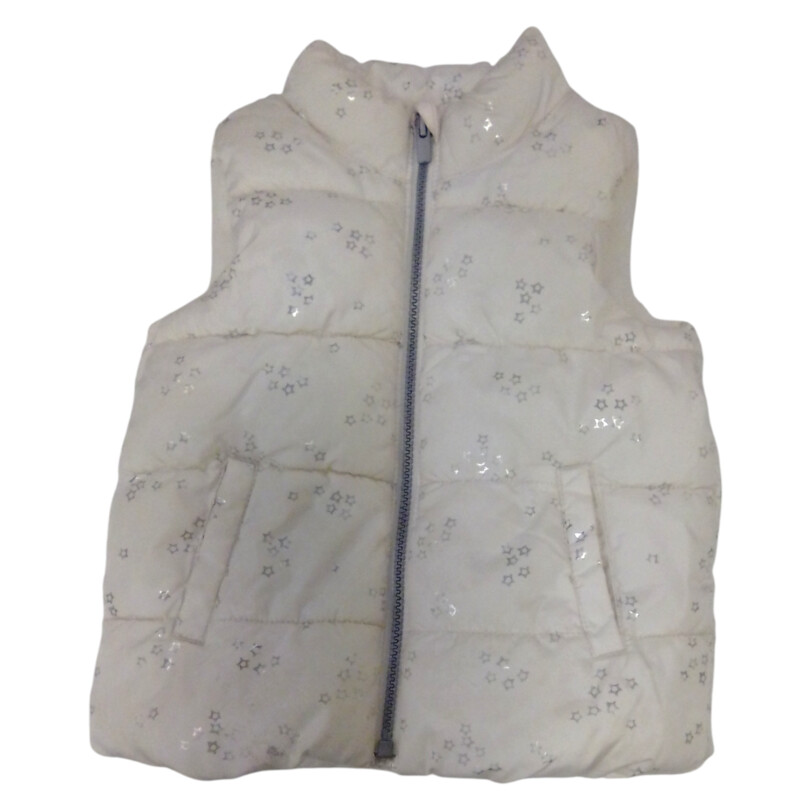 Vest: White/Stars, Girl, Size: 4t

Located at Pipsqueak Resale Boutique inside the Vancouver Mall, Suite 230, (upstairs between Round 1 and Golds Gym) or online at: #pipsqueakresale

All items are photographed prior to being steamed. Cross posted, items are located at #PipsqueakResaleBoutique, payments accepted: cash, paypal & credit cards. Any flaws will be described in the comments. More pictures available with link above. Local pick up available at the #VancouverMall, tax will be added (not included in price), shipping available (not included in price, *Clothing, shoes, books & DVDs for $6.99; please contact regarding shipment of toys or other larger items), item can be placed on hold with communication, message with any questions. Join Pipsqueak Resale - Online to see all the new items! Follow us on IG @pipsqueakresale & Thanks for looking! Due to the nature of consignment, any known flaws will be described; ALL SHIPPED SALES ARE FINAL. All items are currently located inside Pipsqueak Resale Boutique as a store front items purchased on location before items are prepared for shipment will be refunded.

#resalerocks #pipsqueakresale #shopvanmall #vancouverwa #portland #reusereducerecycle #fashiononabudget #chooseused #consignment #savemoney #shoplocal #weship  #shopvanmall #vancouvermall #vancouver #vancouverwashington #keepusopen #shoplocalonline #resale #resaleboutique #mommyandme #minime #fashion #reseller #usedclothing #usedtoys #secondhand #consign #store #clothes #womensclothes #kidsclothes #shopvancouvermall