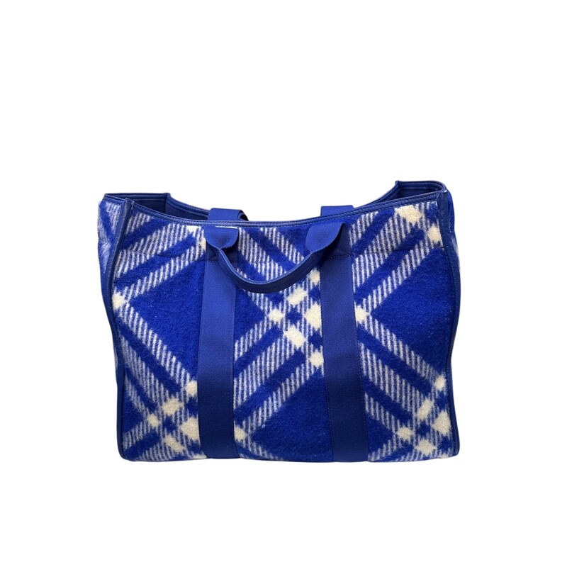 Burberry Wool Check Blue Tote<br />
<br />
Dimensions: 16in L x13 H<br />
<br />
Does not come with dust bag or box<br />
<br />
Corner wear  and minor interior marks<br />
Code: IT3ASRL91SAN