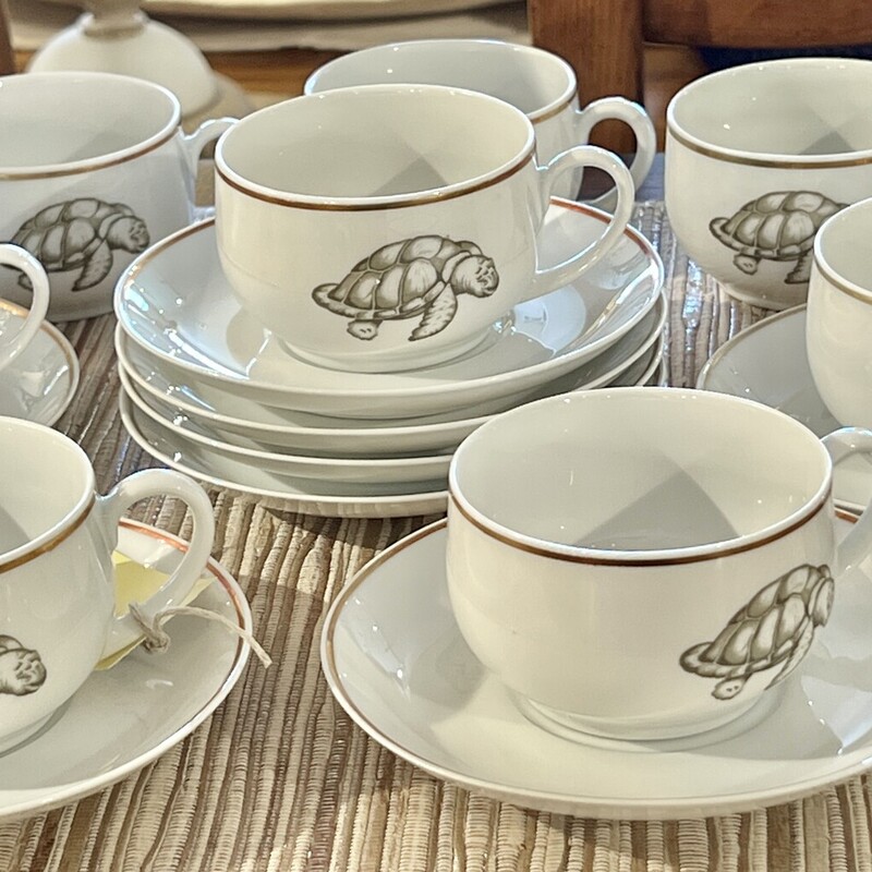 Cups & Saucers Turtle Germany
Size: 8 Settings