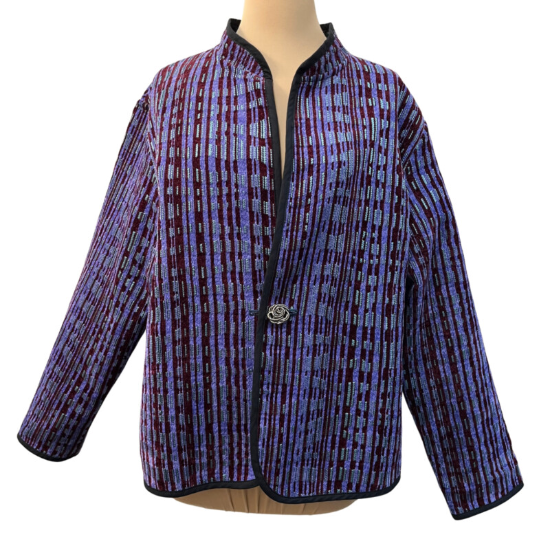 Trimdin Chenille Jacket<br />
Reversible<br />
Colors:  Teal, Purple, Burgandy, and Green<br />
Size: XL