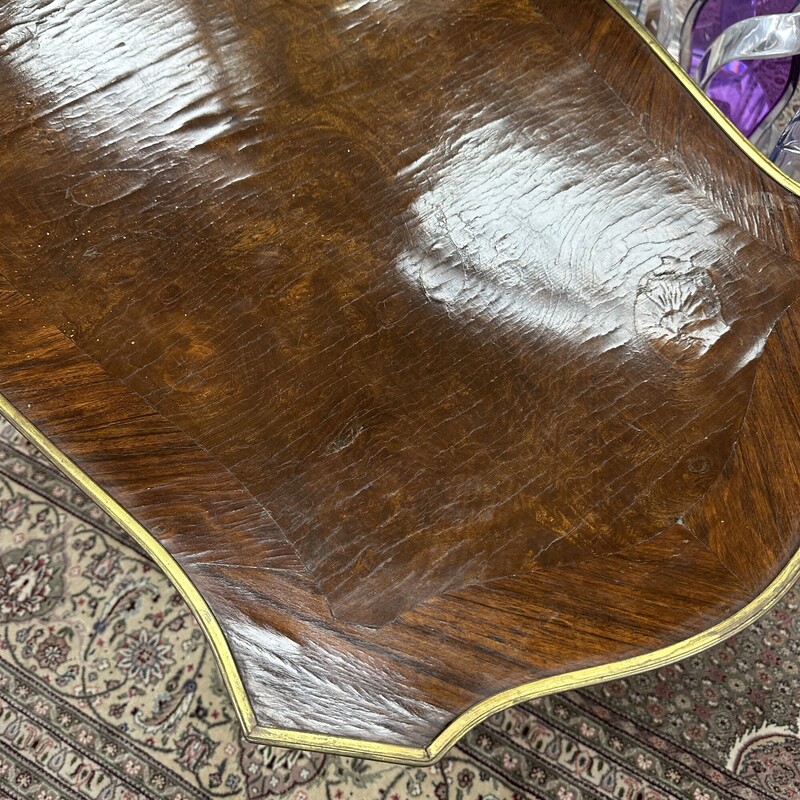 Antique Burl Wood Table, Brass Accents. Heavy!<br />
Size: 44x23x20