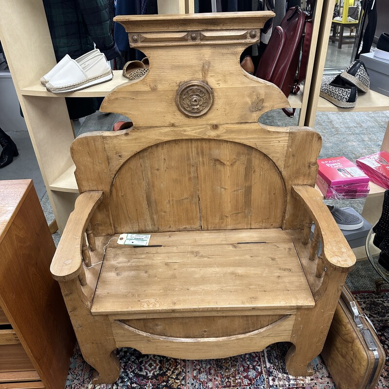 Rustic Storage Bench with Ornate Backrest, Wood/Pine<br />
Size: 33x48