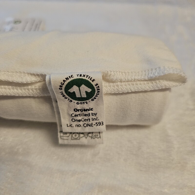 NEW UNDER THE NILE BLANKE, WHITE