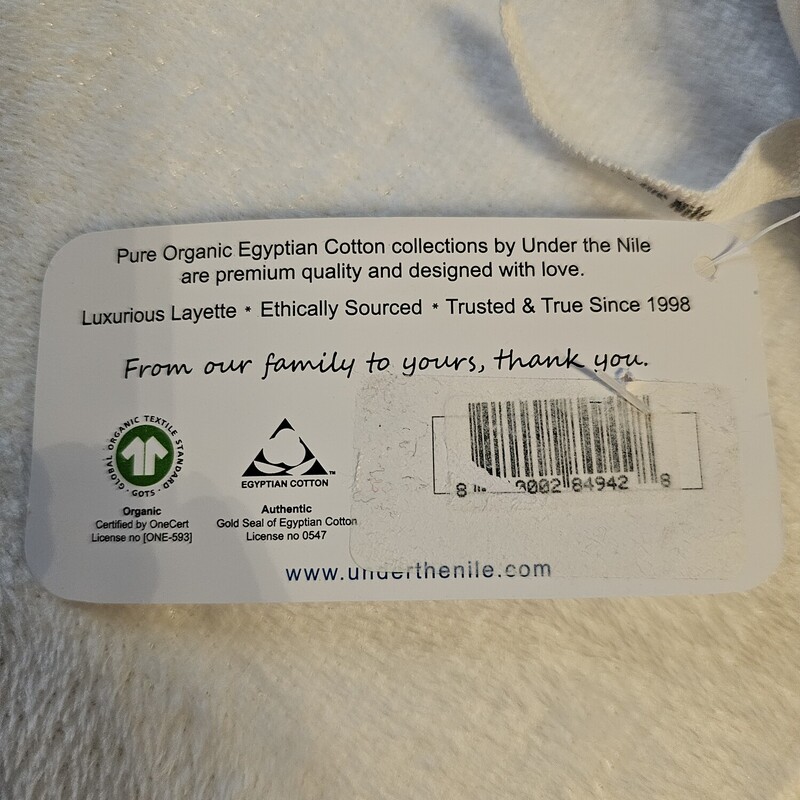 NEW UNDER THE NILE BLANKEt, WHITE