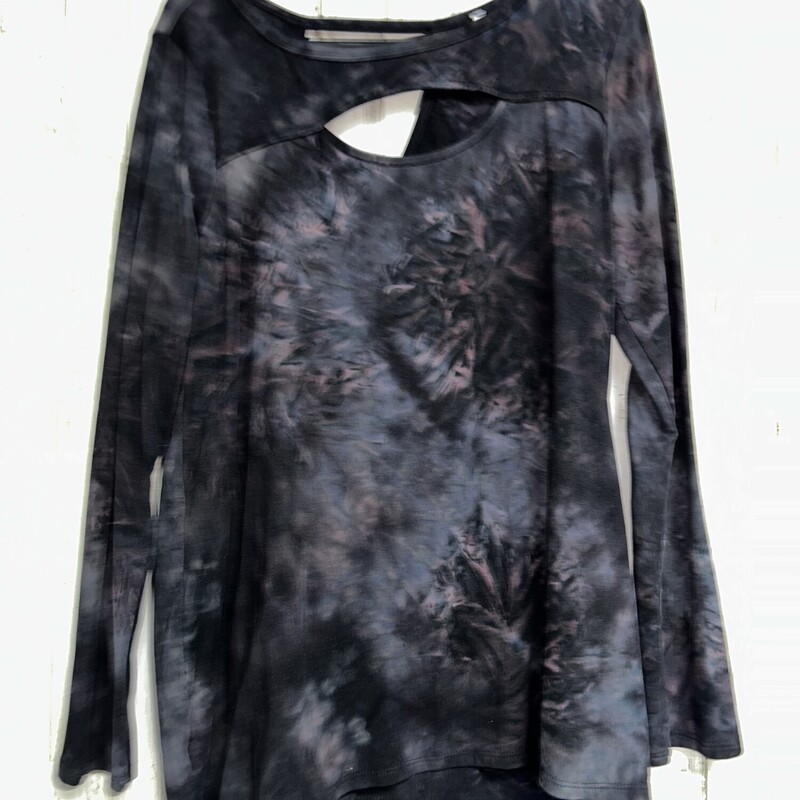 S Black Dye Keyhole Top