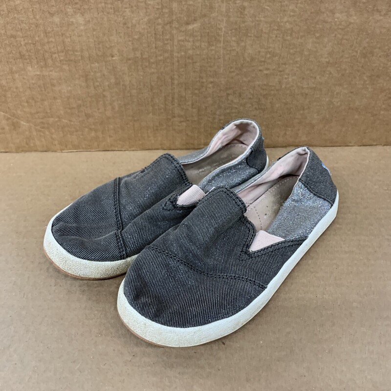 Toms