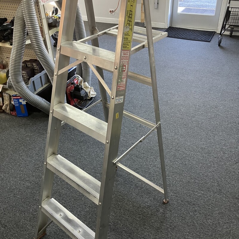 Step Ladder