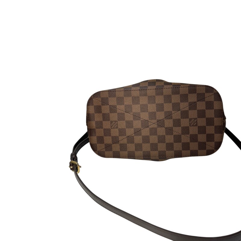 Louis Vuitton Siena MM Damier Ebene<br />
<br />
Date Code:TJ5210<br />
<br />
Dimensions:<br />
Base length: 11 in<br />
Height: 9.5 in<br />
Width: 5.75 in<br />
Drop: 4 in<br />
Drop: 19.5 in<br />
<br />
Excellent condition. Light stain in interior.<br />
<br />
Does not come with the original dust bag or box.