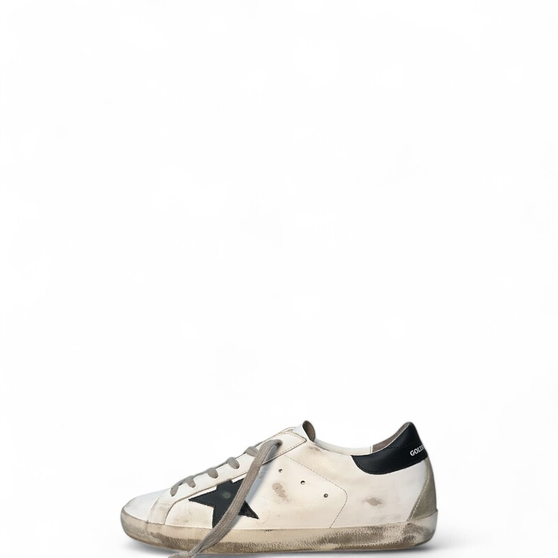 Golden Goose Superstar White Sneakers

Size 41

In excellent condition.

Does not come with original dust bag or box.