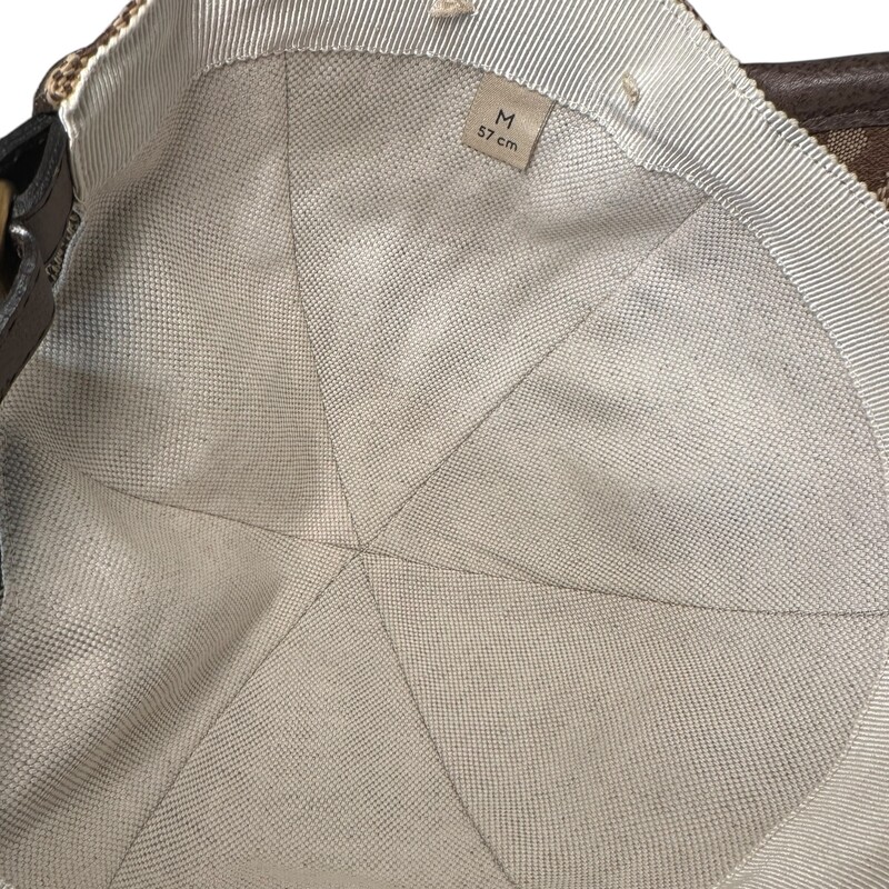 Gucci Jumbo GG Canvas Monogram<br />
<br />
Size: Medium<br />
<br />
In excellent condtion.<br />
<br />
Comes with original dust bag. No box.