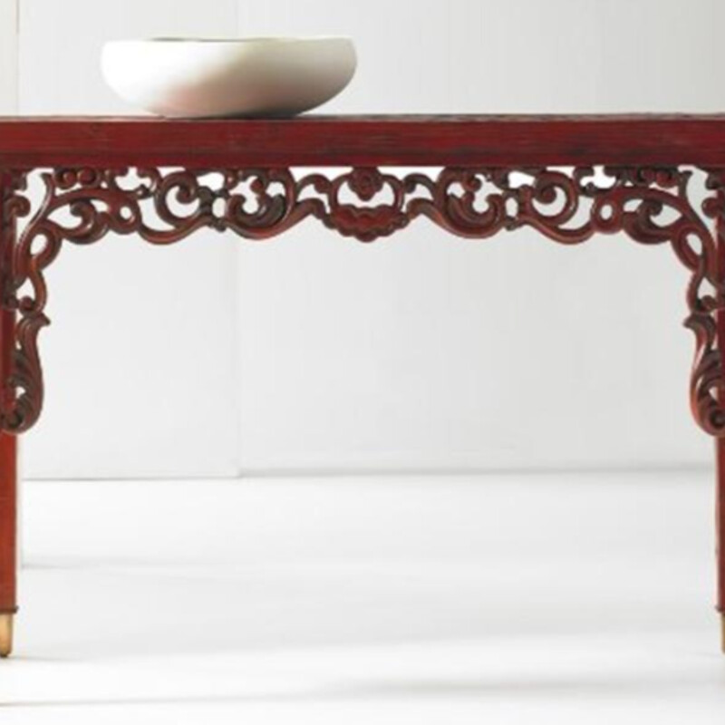 Hooker Grandover Console
Red Burgundy Bamboo Wood
Size: 46x19x33H
Grandover is a high-drama European traditional collection that has been updated for today with a modern outlook and functional details. Crafted from poplar solids, Grandover showcases the beautiful blend of walnut, cherry, and maple veneers with a burst of golden madrone burl that brings texture and a warm glow to the entire collection.
Retail $2K