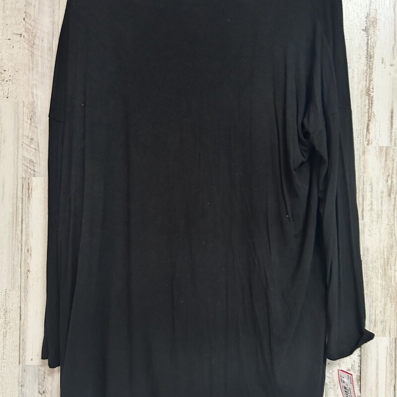 L Black Piko Top