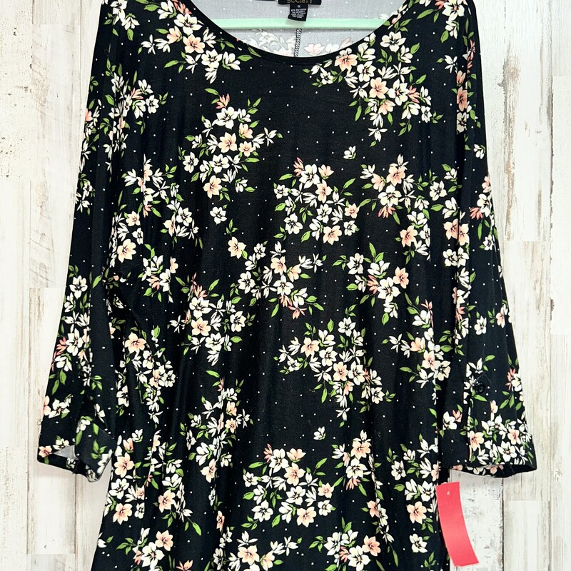 1X Black Floral Top