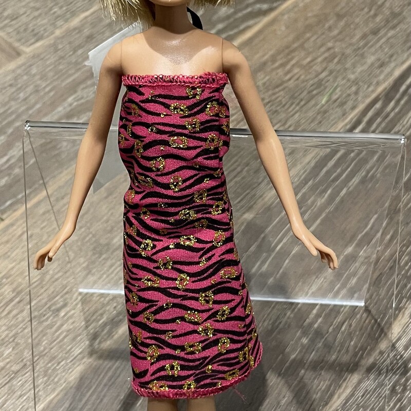 Barbie Doll - Skipper, Multi, Size: 9 Inch
Bobbed hair.