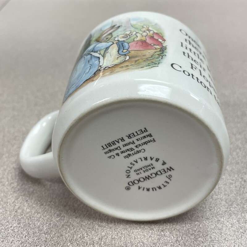 Peter Rabbit Mug, Multi, Size: Pre-owned