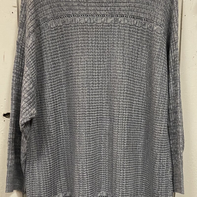 NWT Gry Cable Sweater<br />
Grey<br />
Size: 3X