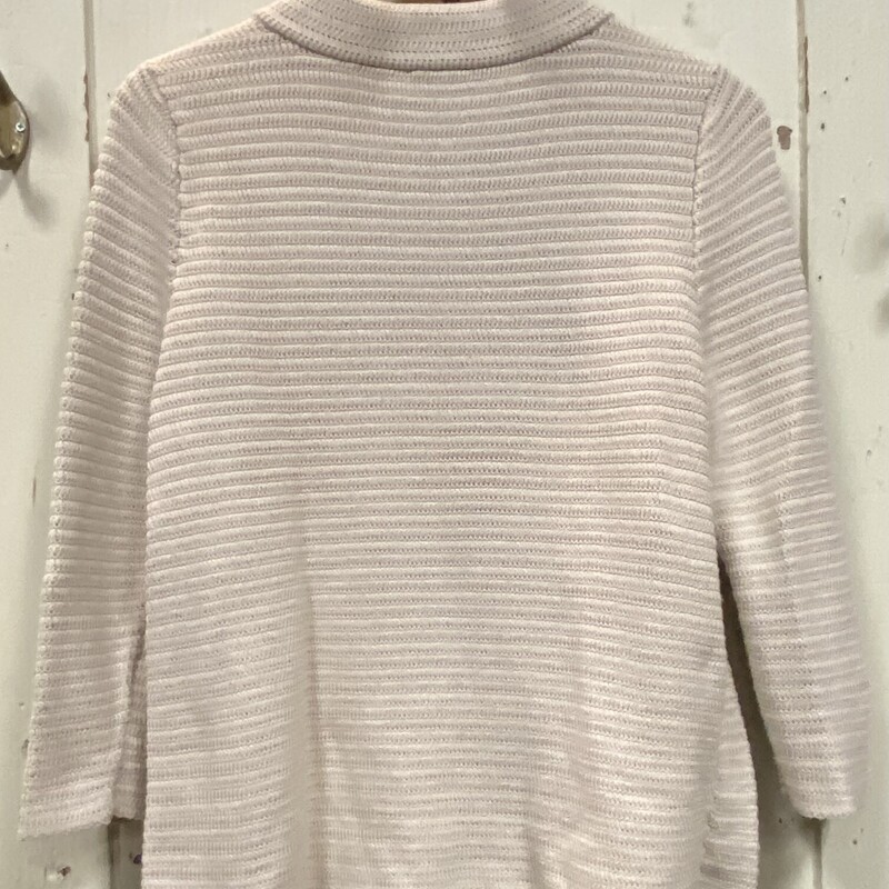 Crm Chunky Bttn Sweater<br />
Cream<br />
Size: Large