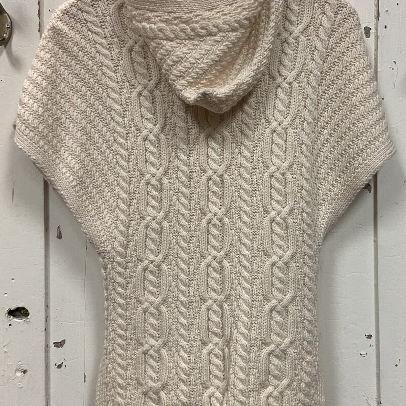 NWT Cr Wool SS Zip Sweater<br />
Cream<br />
Size: XS R$109