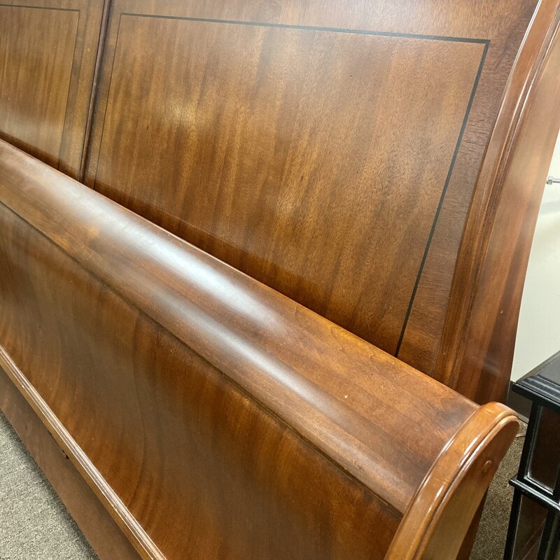 Cherry King Sleigh Bed<br />
<br />
<br />
Headboard, Footboard, and side rails