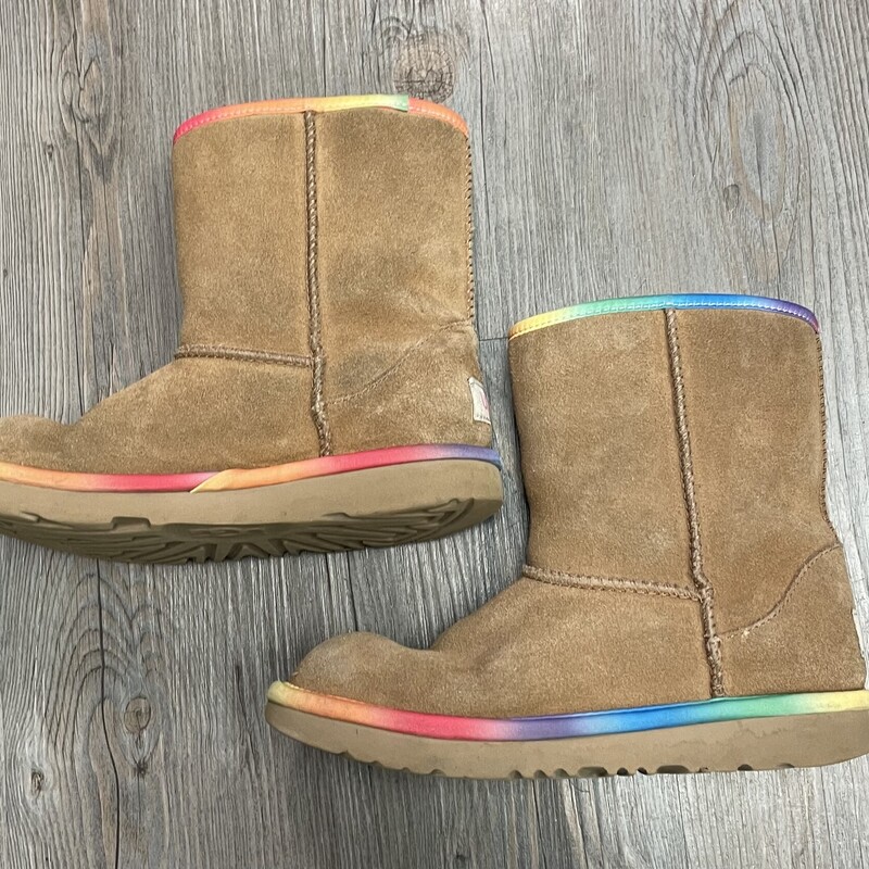 Ugg Classic Short II Rainbow Trim, Chesnut, Size: 3Y