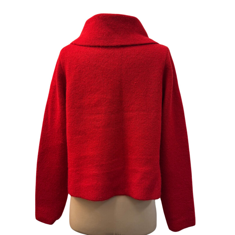 Adrienne Vittadini Cardigan<br />
Bejewled Button Closure<br />
Wool Blend<br />
Color: Red<br />
Size: Large<br />
So Classic!