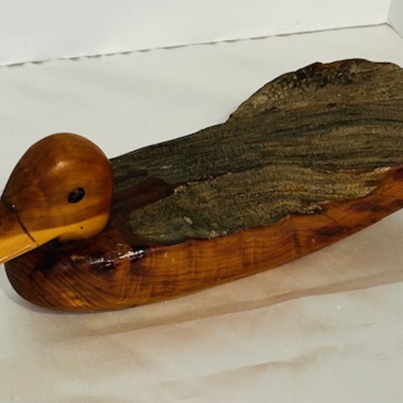 Capps Wood Carved Duck
Brown
Size: 9.5x4.5x3H