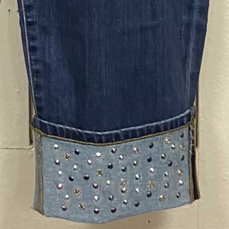 NWT Den Bling Cuff Jean<br />
Blue<br />
Size: 26 R $90