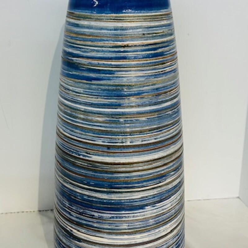 Ribbed Turned Ceramic vase
Blue White Brown Size: 6.5 x 16H