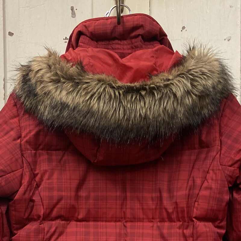 Red Plaid Down Coat<br />
Red<br />
Size: Medium