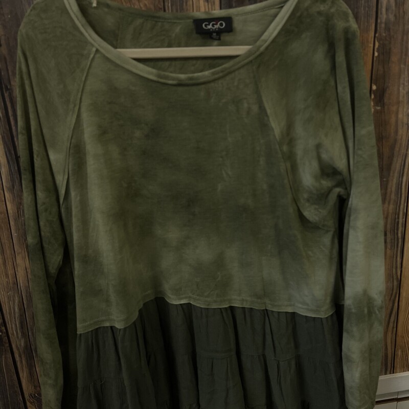 Two Tone Green Shirt, Size: Med