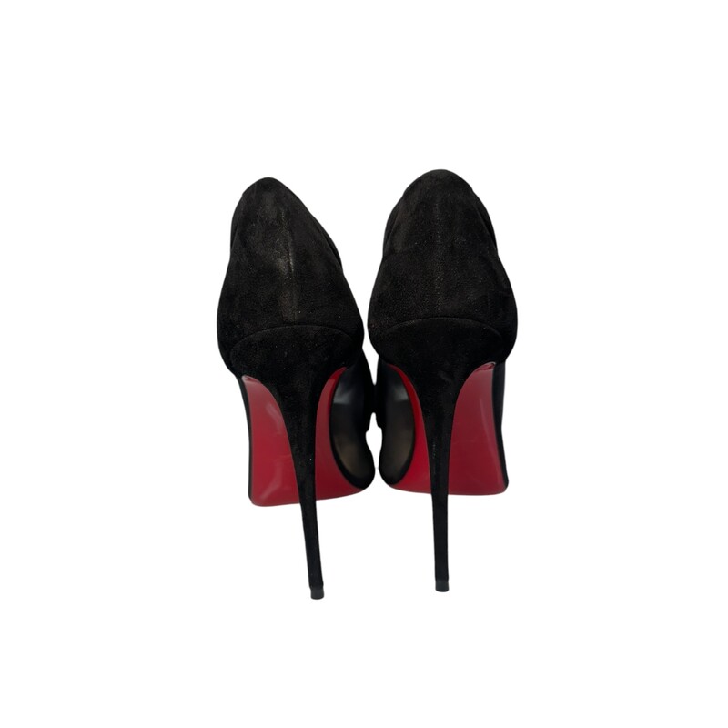 Louboutin Mesh Black Pumps<br />
<br />
Size: 41