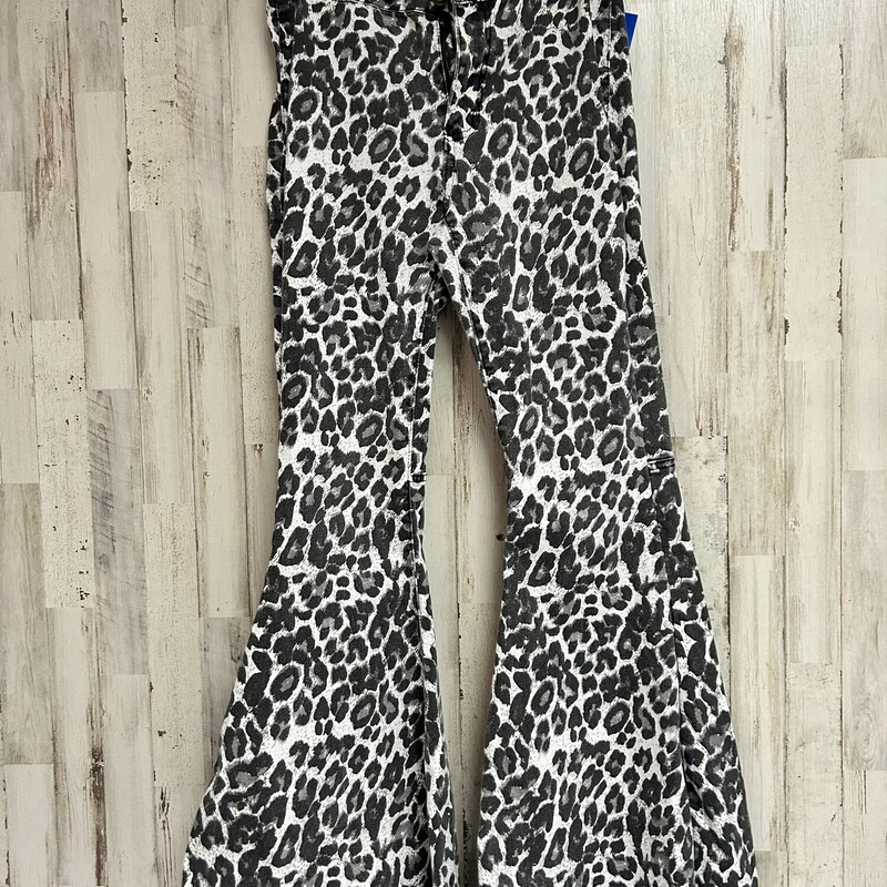 Sz6 Leopard Print Flares