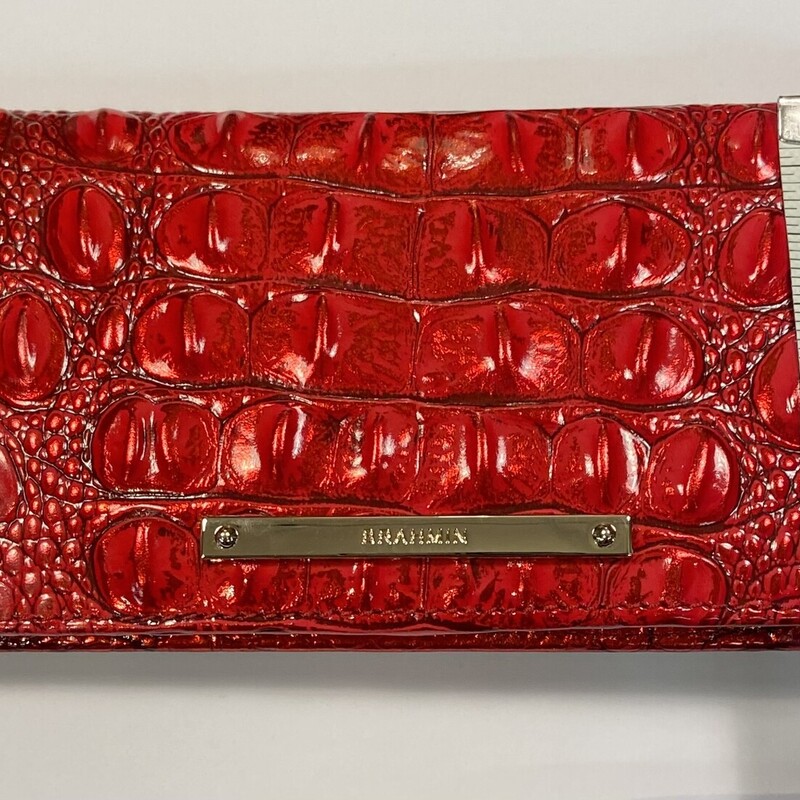 EUC Red Lther Snap Wallet<br />
Red<br />
Size: R $125