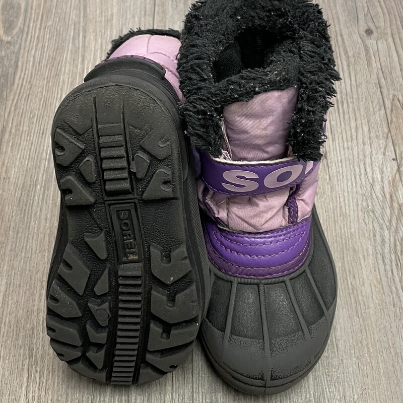 Sorel Winter Boots, Lavander, Size: 9T