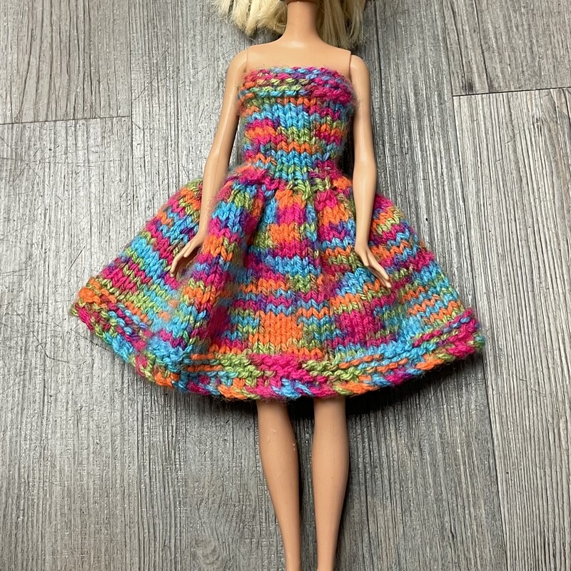 Barbie With Knit Dress/He, Multi