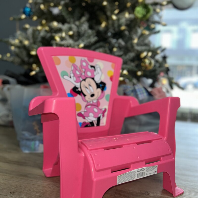 Minnie Plastic Chair