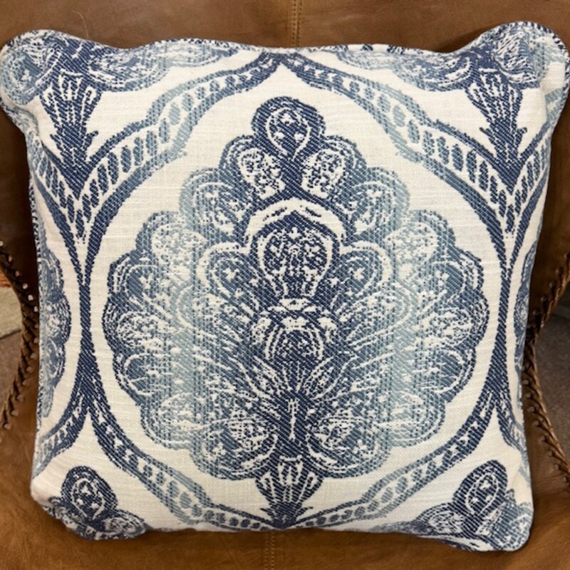 Paisley Down Pillow
Blue White
Size: 20x20