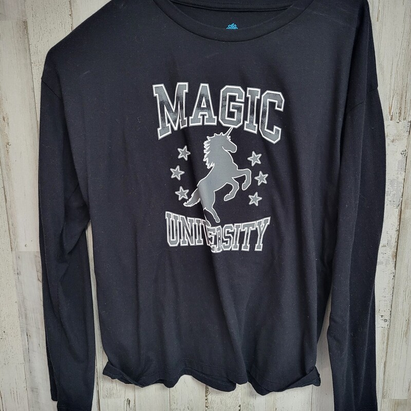 14 Magic University Tee