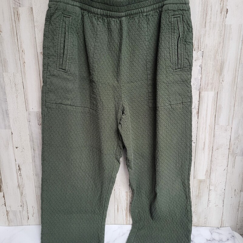 L Green Texture Pants