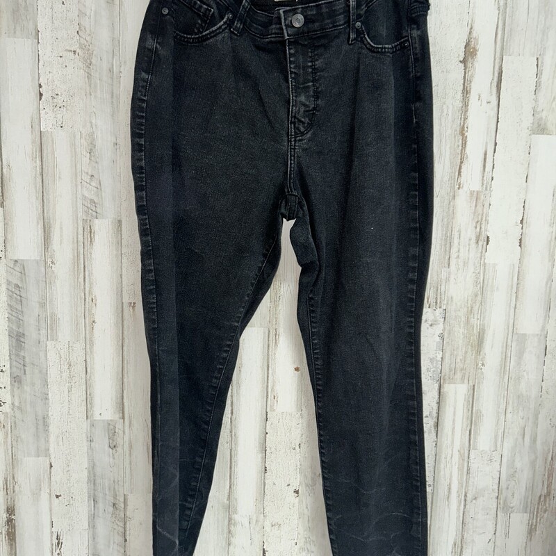 Sz16W Black Skinnies