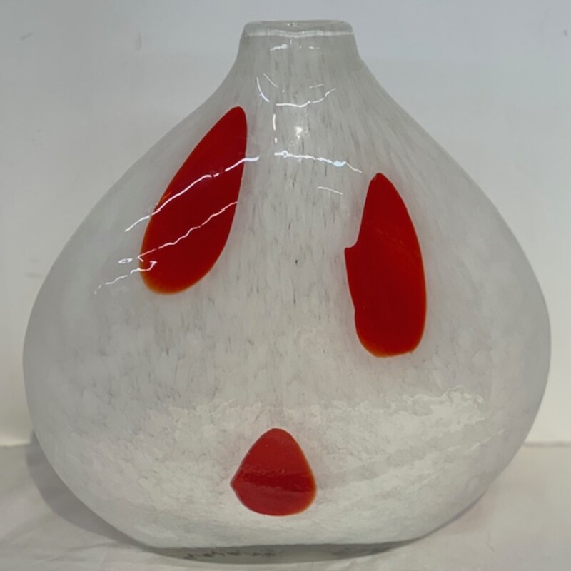 Blown Spotted Flat Vase
White and Red
 Size: 12x12H