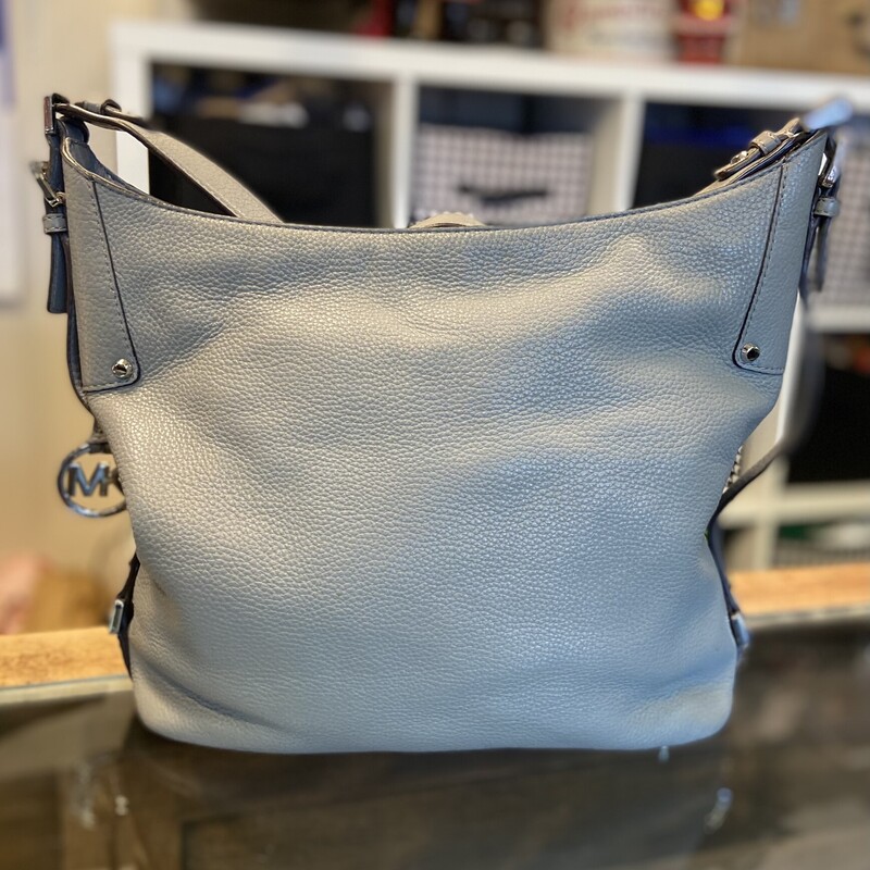 Gry Pebble Lther Purse<br />
Grey<br />
Size: Purse