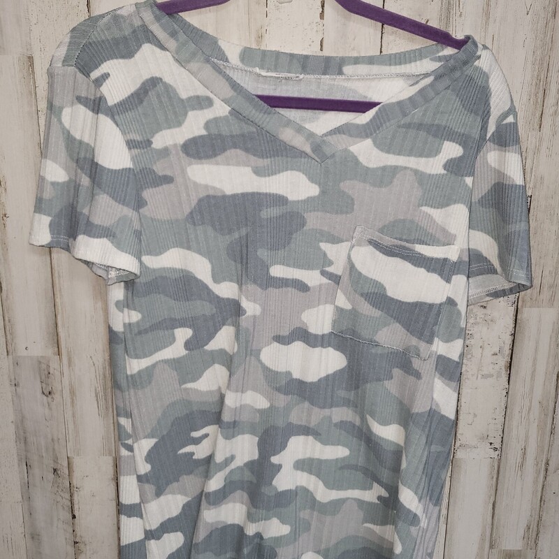 M Camo Knit Pocket Top