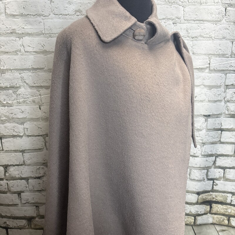 W D, Taupe, Size: OSFM