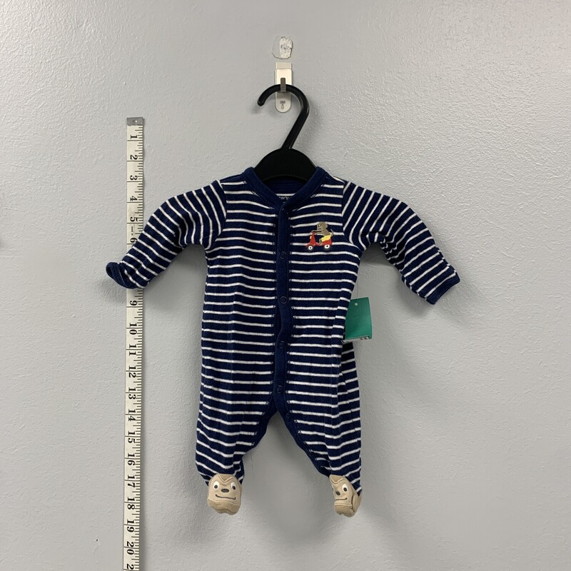 Carters, Size: Newborn, Item: Sleeper