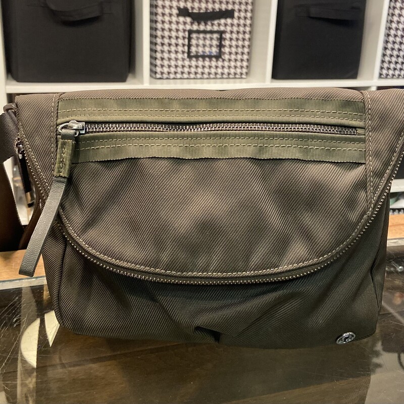 Olive Crossbody