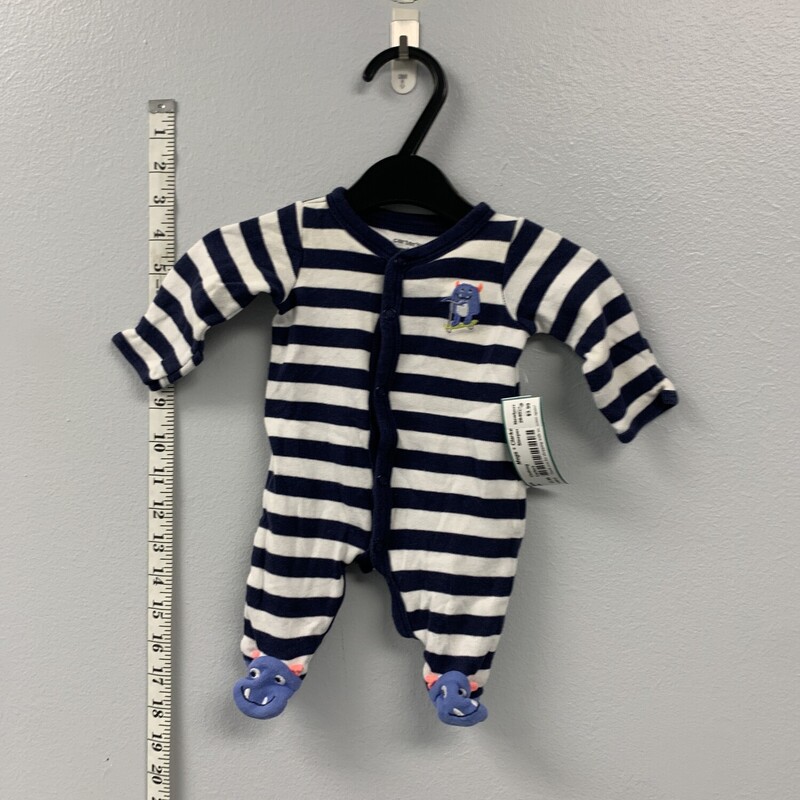 Carters, Size: Newborn, Item: Sleeper