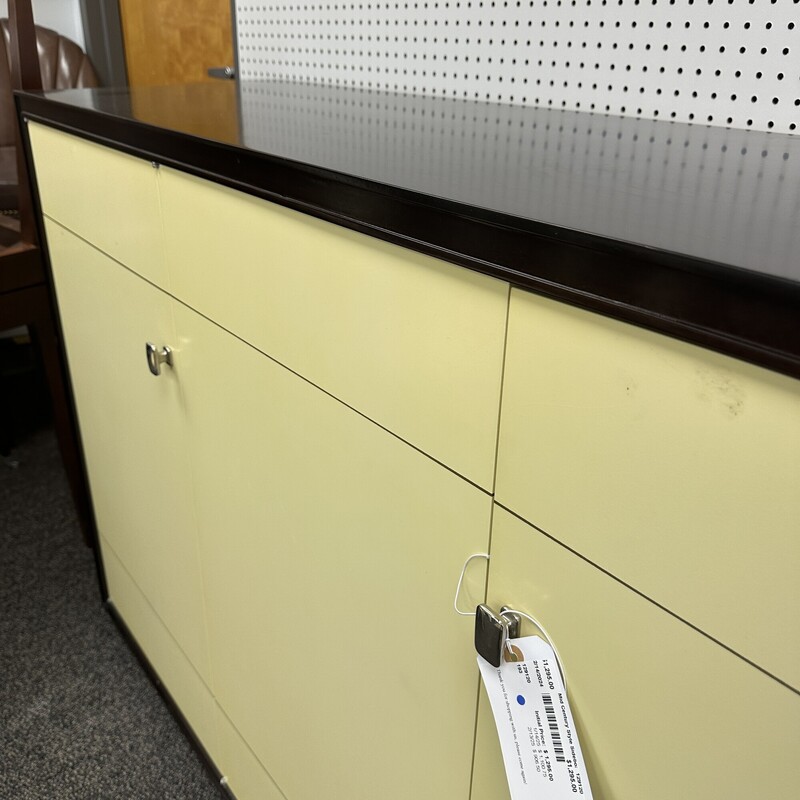 Mid Century Modern Style Sideboard, Wood
Size: 78x22x40