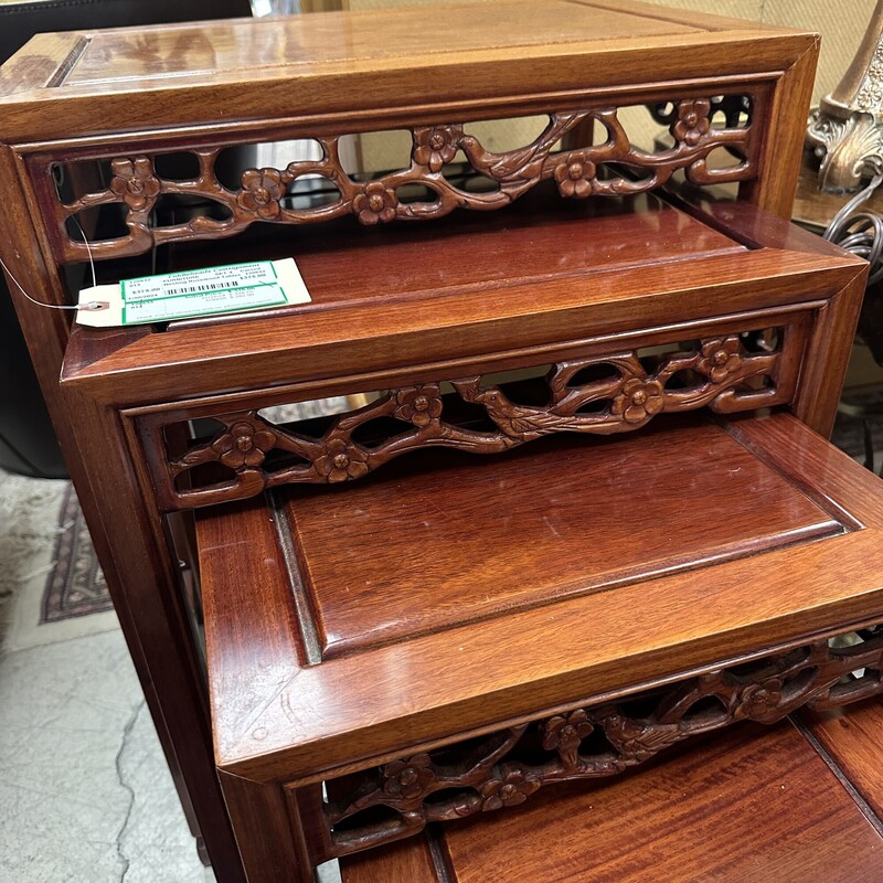 Nesting Carved Rosewood Tables, SET 4.<br />
Size: 20x14x26 (biggest table)